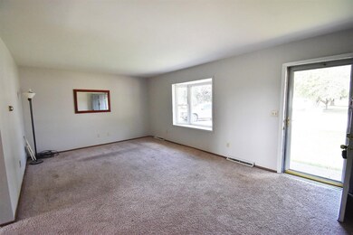 805 W Charles St, Rensselaer, IN 47978 - photo 6