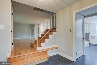 3602 Tristan Ct, Annandale, VA 22003 - photo 5