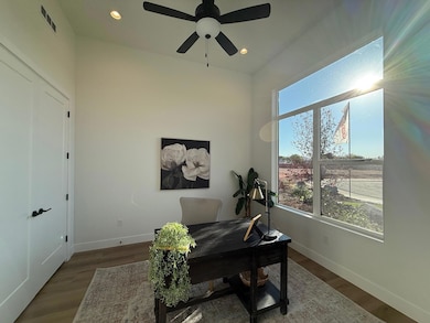 562 S Harmony Cir, Ivins, UT 84738 - photo 7
