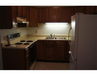 13 Harding St unit 7, South Grafton, MA 01560 - photo 6