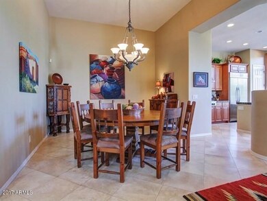 005_Dining Room