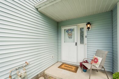 8 Tompion Ln, Saratoga Springs, NY 12866 - photo 3