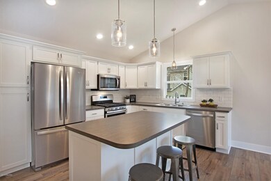 5347 Rischow Dr SW, Wyoming, MI 49509 - photo 3