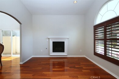 14672 Oak Rd, Sylmar, CA 91342 - photo 4