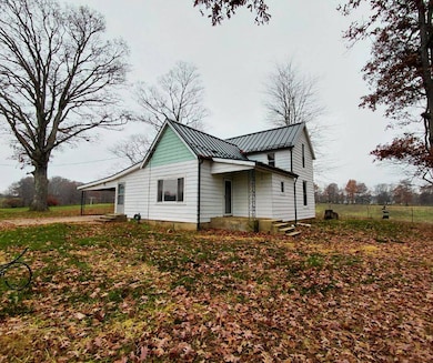 658 County Road 1000 N, Albion, IL 62806 - photo 2