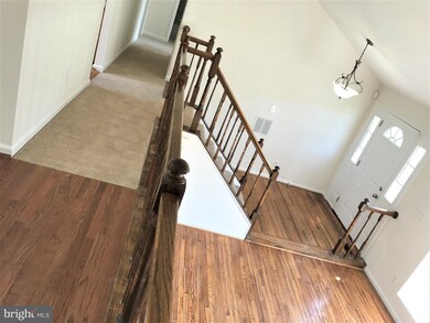 3637 Paoli Ct, Chantilly, VA 20151 - photo 4