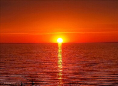 1025 Harbor St unit 23, Conneaut, OH 44030 - photo 3