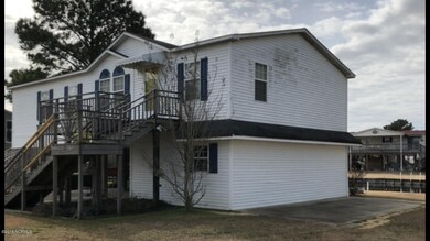 side with parking pad