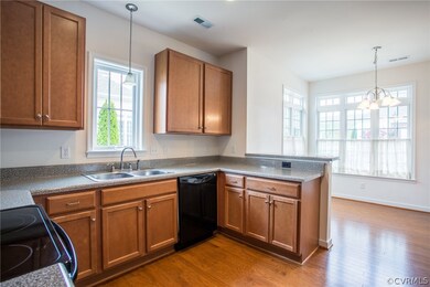 Another view of the kitchen.