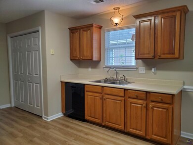 108 Rolling Woods Cir, Warner Robins, GA 31088 - photo 7