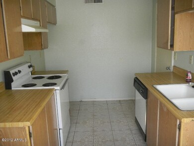 6840 N 81st Ln unit 42, Glendale, AZ 85303 - photo 4