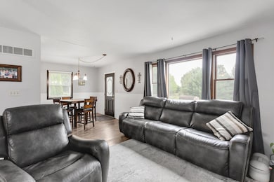 25056 Cherry St, Edwardsburg, MI 49112 - photo 5