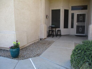 4940 S Vista Place Exterior Front Entran