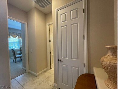 Guest room & guest bathroom section.