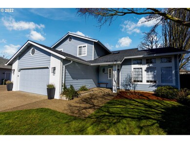 3478 Honeywood St, Eugene, OR 97408 - photo 2