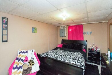 4606 & 4608 Valdez Dr, Des Moines, IA 50310 - photo 7