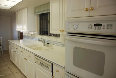 6725 Bacobi-Kitchen