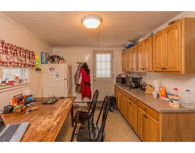 418 5th Massachusetts Turnpike, Fitchburg, MA 01420 - photo 2