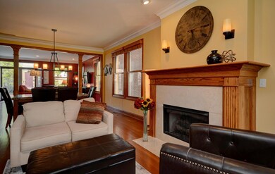 1050 Perry St, Columbus, OH 43201 - photo 4