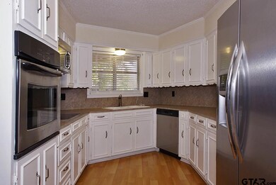 411 Boyd Ln, Tyler, TX 75703 - photo 4