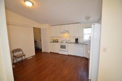 4-Kitchen