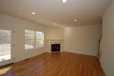 155 Brookview Dr unit 58, Hooksett, NH 03106 - photo 6