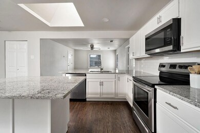 9012 Rowland Dr, Fort Worth, TX 76108 - photo 6