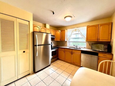 Sagamore Place Condominiums unit 418, Quincy, MA 02171 - photo 5
