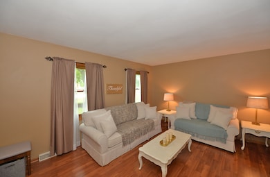 Photo 5