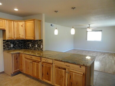 2305 Baylor Ave, Alamogordo, NM 88310 - photo 7
