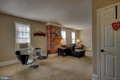 12 E 7th St, Lansdale, PA 19446 - photo 3