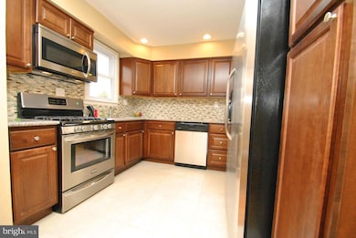 6 Glade Ave, Nottingham, MD 21236 - photo 7