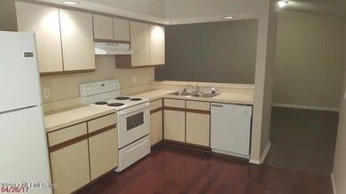 7858 Aquarius Cir S, Jacksonville, FL 32216 - photo 6