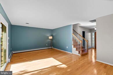 10661 Harding Rd, Laurel, MD 20723 - photo 7