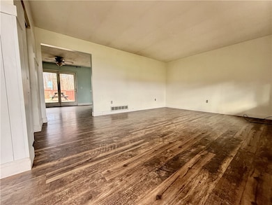 4735 Farnsworth Rd, Marion, NY 14505 - photo 6