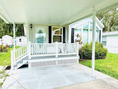 5601 Cypress Gardens Rd unit M14B, Winter Haven, FL 33884 - photo 2