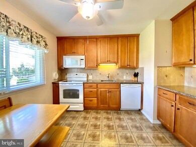 3621 N Clearwater Ln, Brookhaven, PA 19015 - photo 6