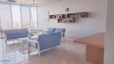 meeting room-lobby