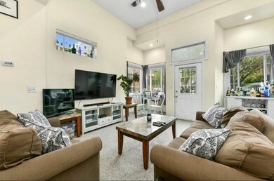 815 E 4th St unit 1, Boston, MA 02127 - photo 5