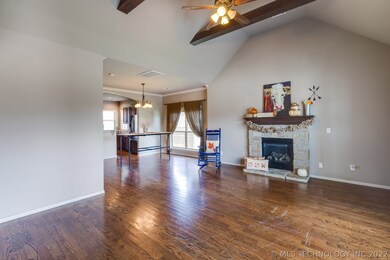 2704 W Little Rock Place, Broken Arrow, OK 74011 - photo 7