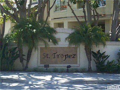 Friendly Community of St. Tropez Offers a Neighbor