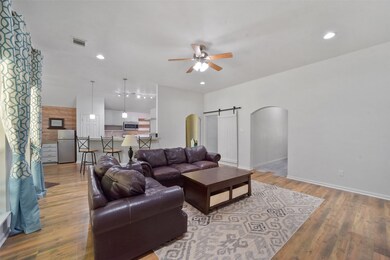 1034 Carson Dr, Magnolia, TX 77354 - photo 6