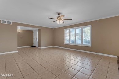 Living room 2