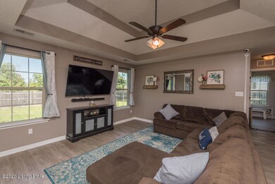 550 Gentry Crossings Blvd, Mount Washington, KY 40047 - photo 5