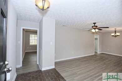 Living/Dining Area to right of entrance. Family ro