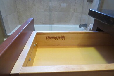 427 E Atwater Ave, Elmhurst, IL 60126 - photo 2