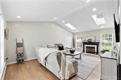 435 Mcdaniels Ln, Springboro, OH 45066 - photo 7