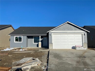 2255 S Mystical Loop, East Wenatchee, WA 98802 - photo 2