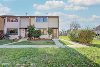 116 Danbury Ct, East Windsor, NJ 08520 - photo 4