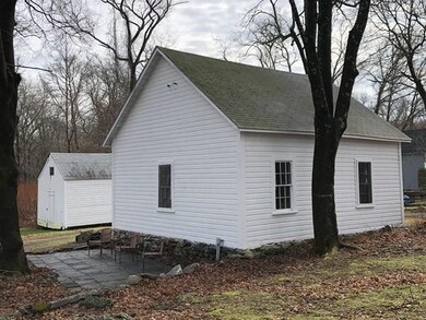 1 Locust Ave, Rehoboth, MA 02769 - photo 4